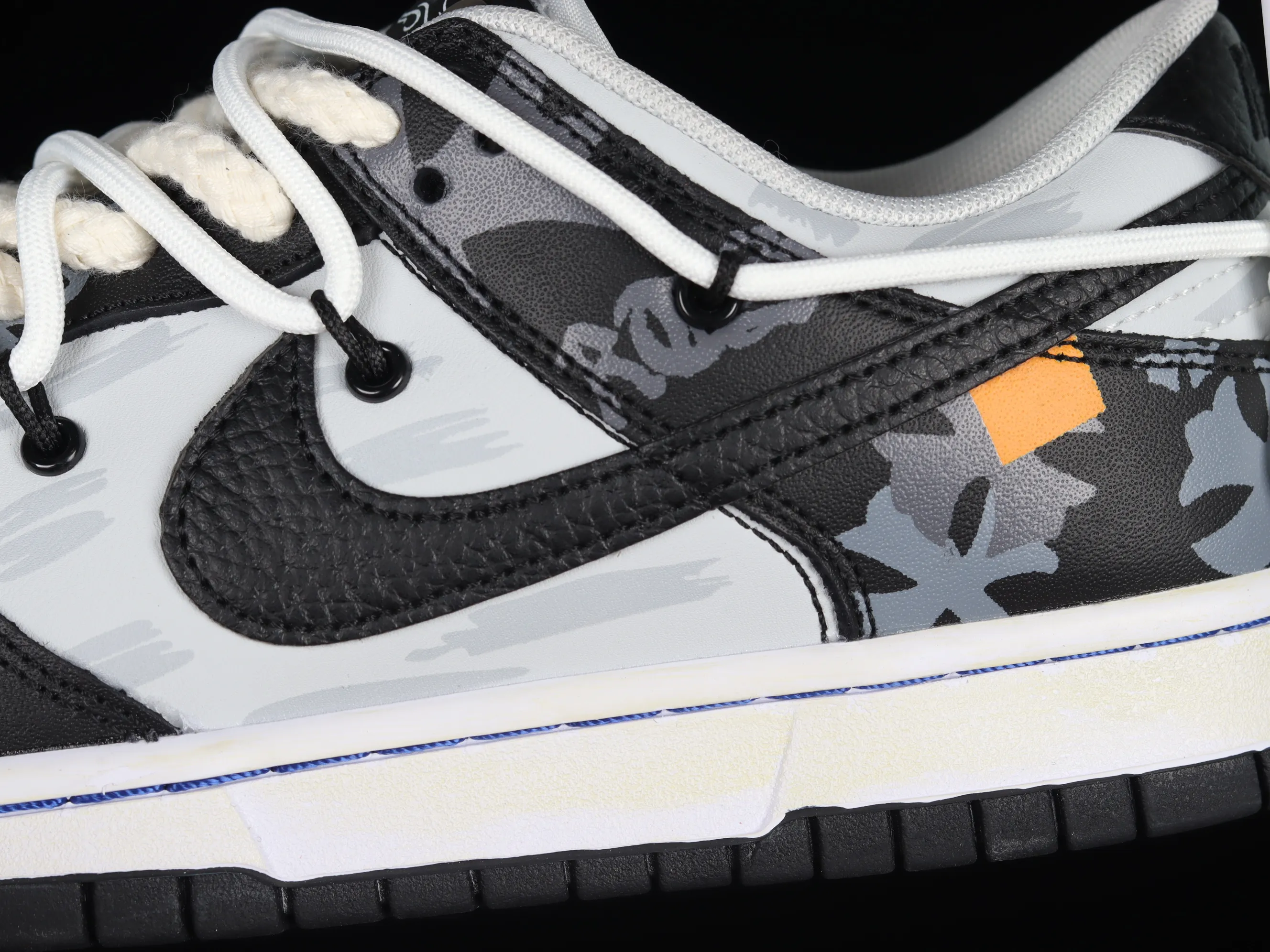 All categories Nk SB Dunk series Nk SB Dunk Low low-top sneakers F version Nk Dunk Low strap deconstruction SB smashed backboard fashion casual sneakers DD3363-002